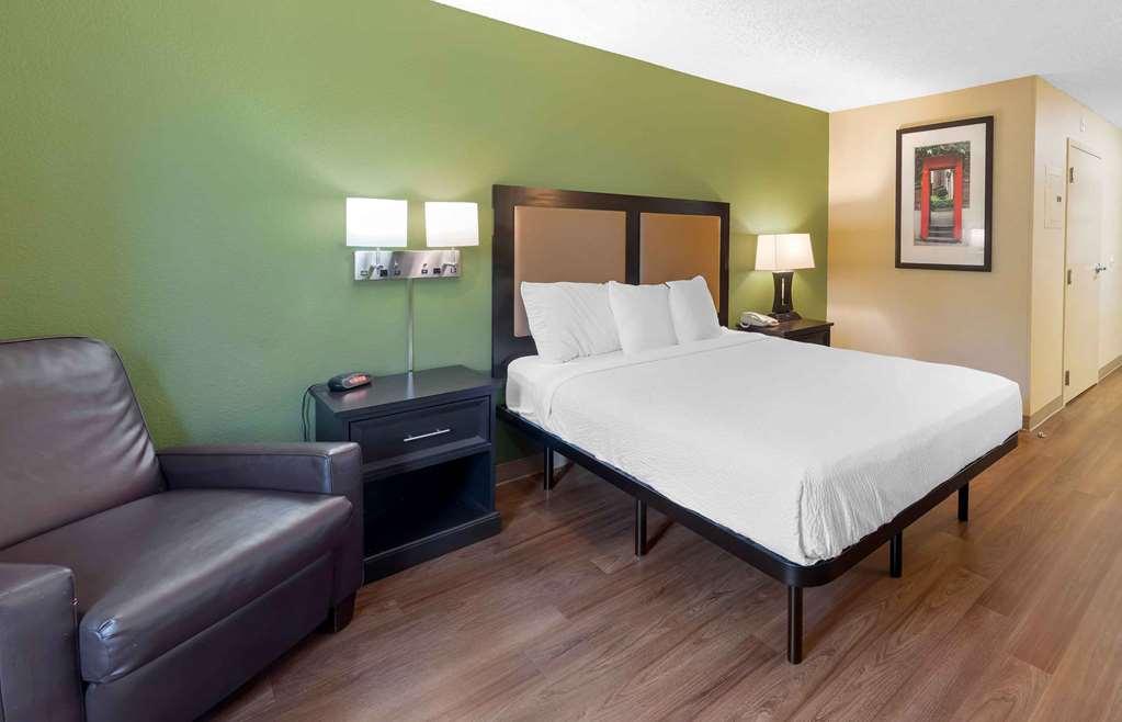Extended Stay America Suites - Denver - Tech Center South - Inverness Сентенніал Номер фото